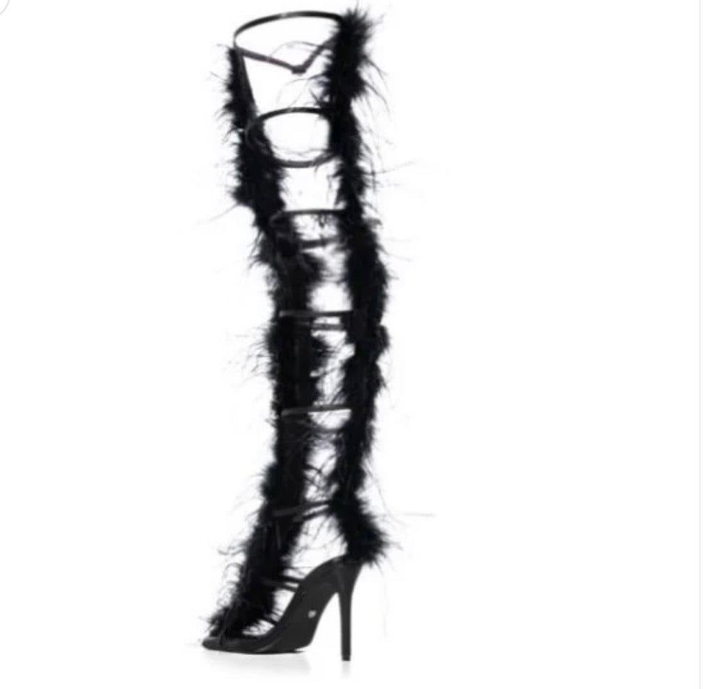 FUR LEG